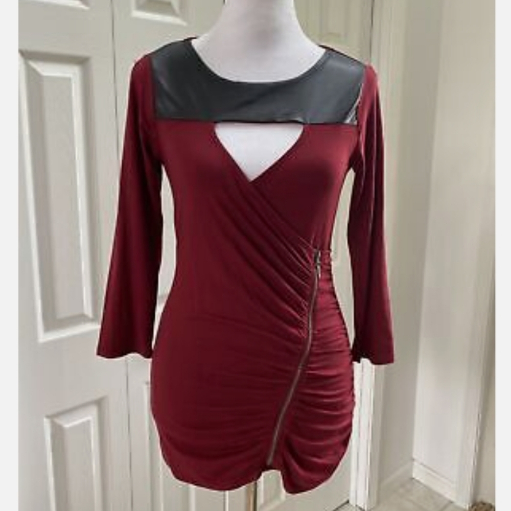 Guess Faux leather top